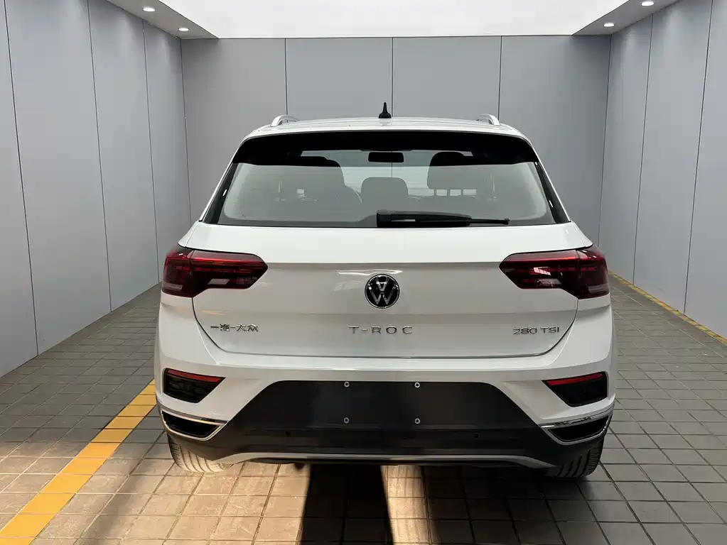 Volkswagen T-Roc 2023