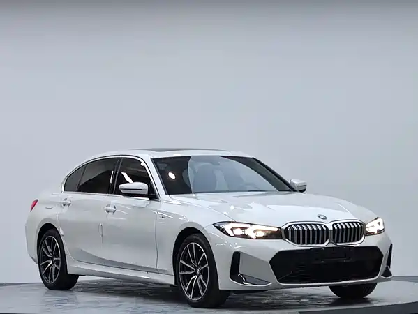 BMW 3 Series 2022