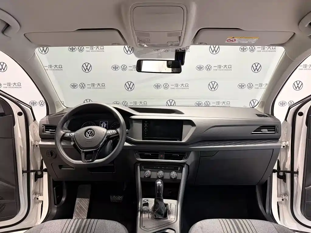 Volkswagen Tharu 2021 — фото 15