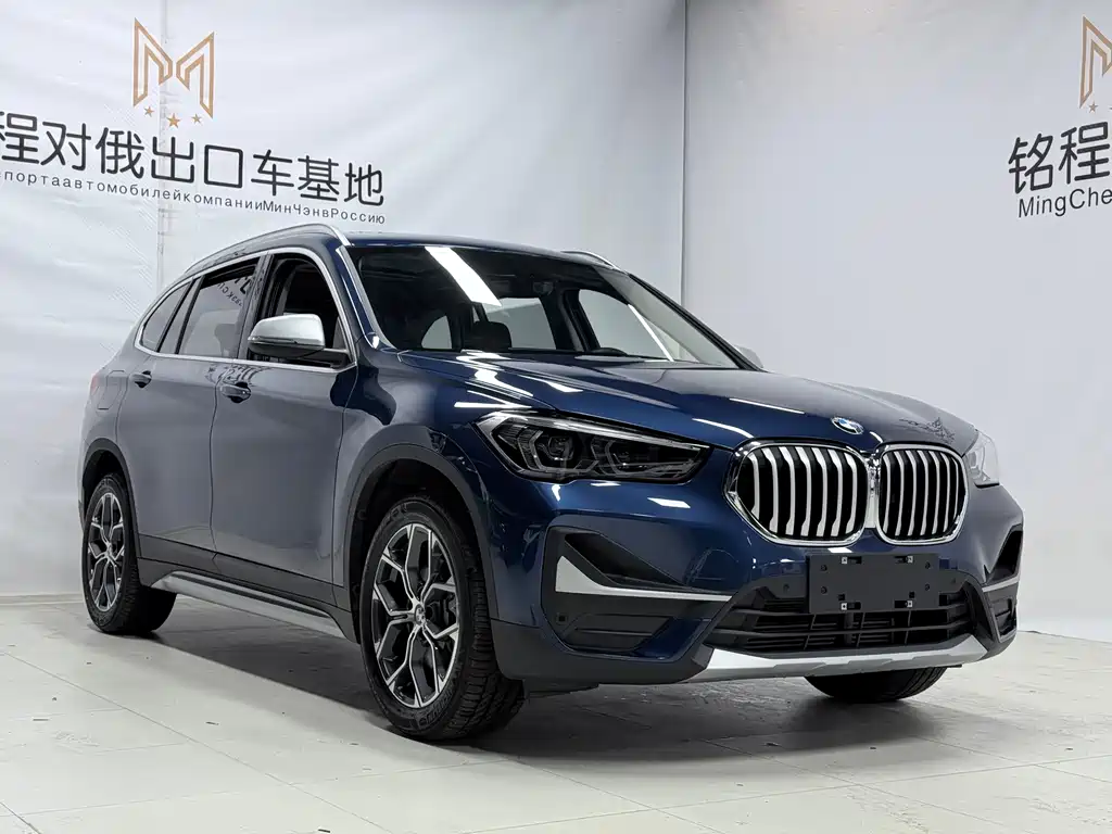 BMW X1 2022 — фото 3