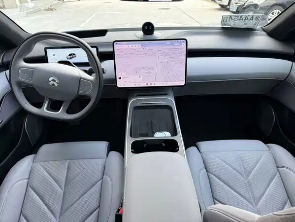 NIO ET5T 2025