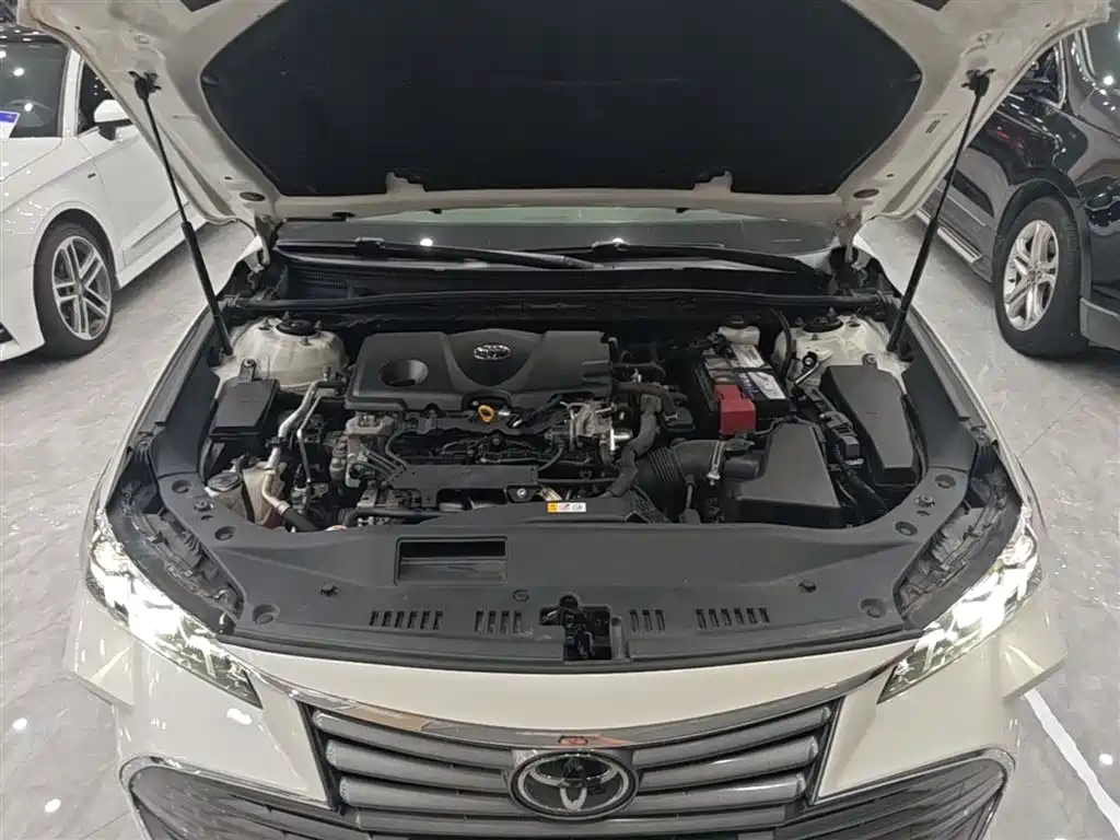 Toyota Avalon 2019 — фото 20