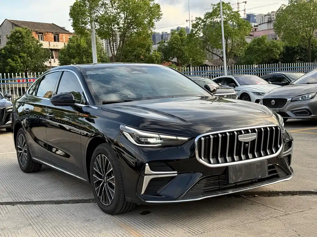 Geely Emgrand 2026