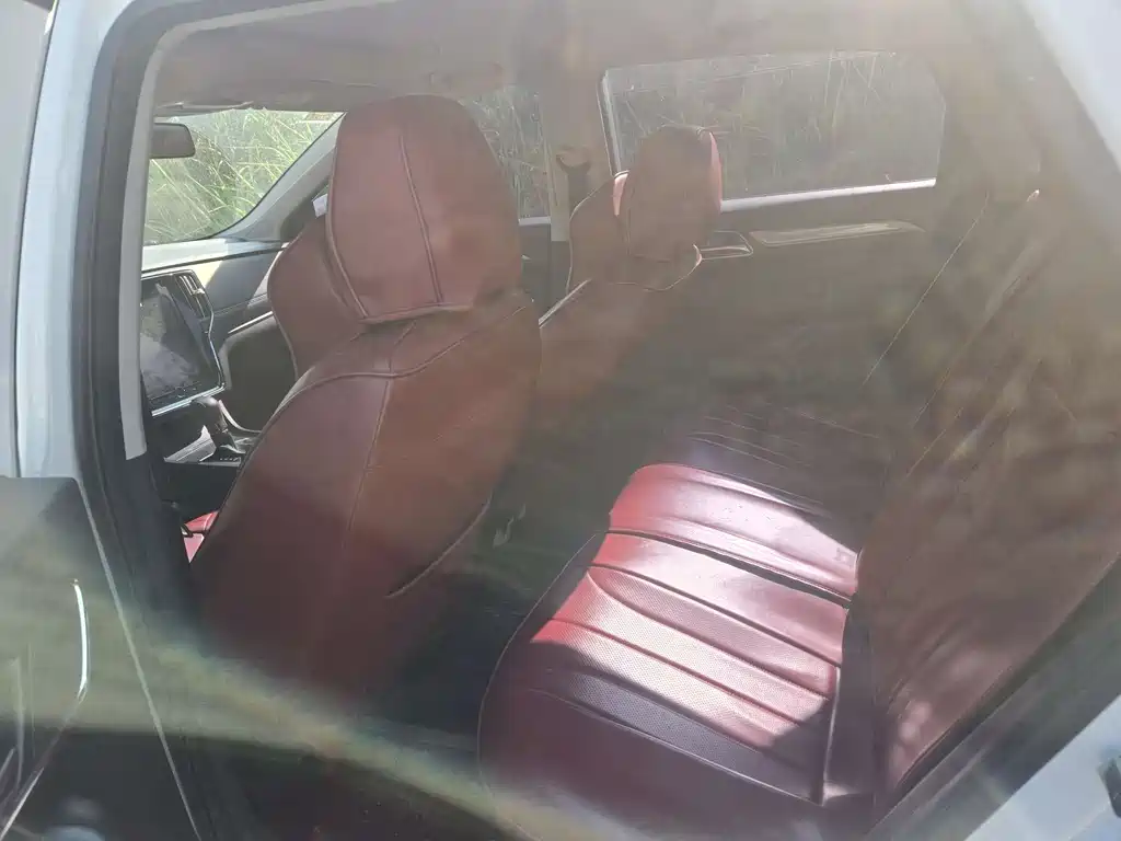 Roewe i6 Classic 2022