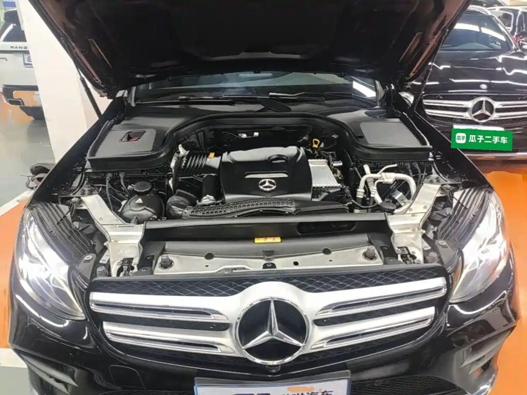 Mercedes-Benz GLC 2017 — фото 20