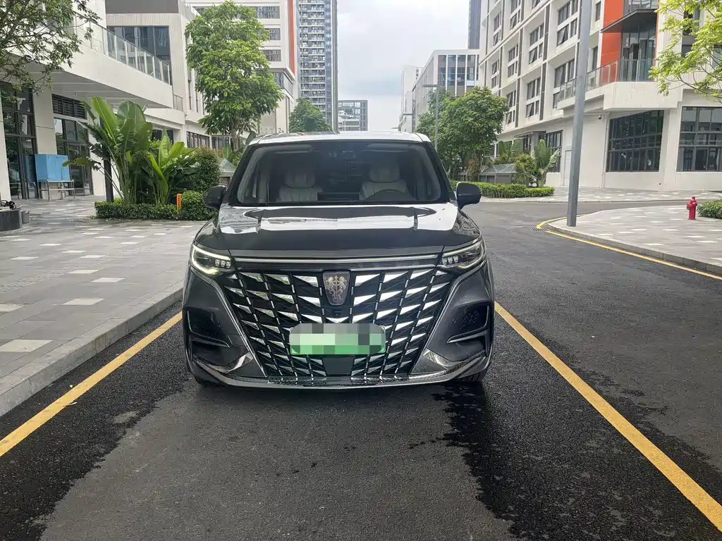 Roewe iMAX8 New Energy 2023