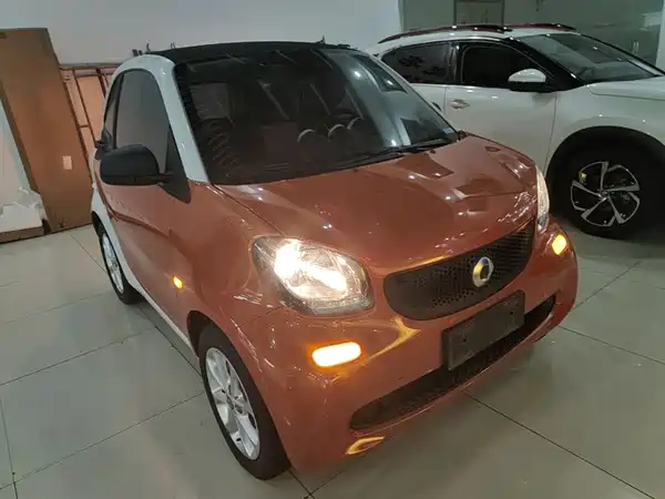 smart fortwo 2018