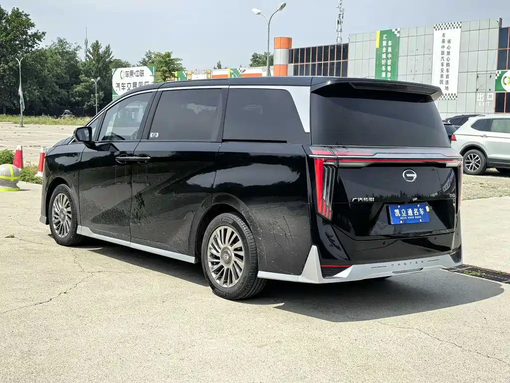 GAC Motor Trumpchi M8 2024 — фото 4