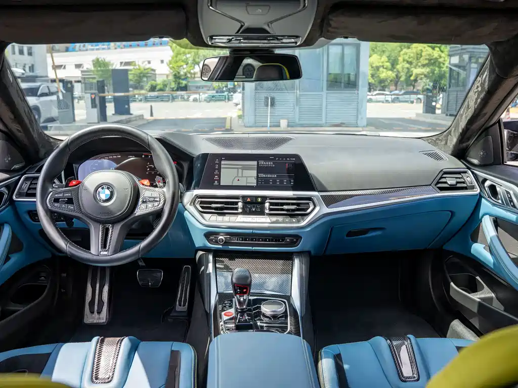 BMW M4 2023 — фото 17