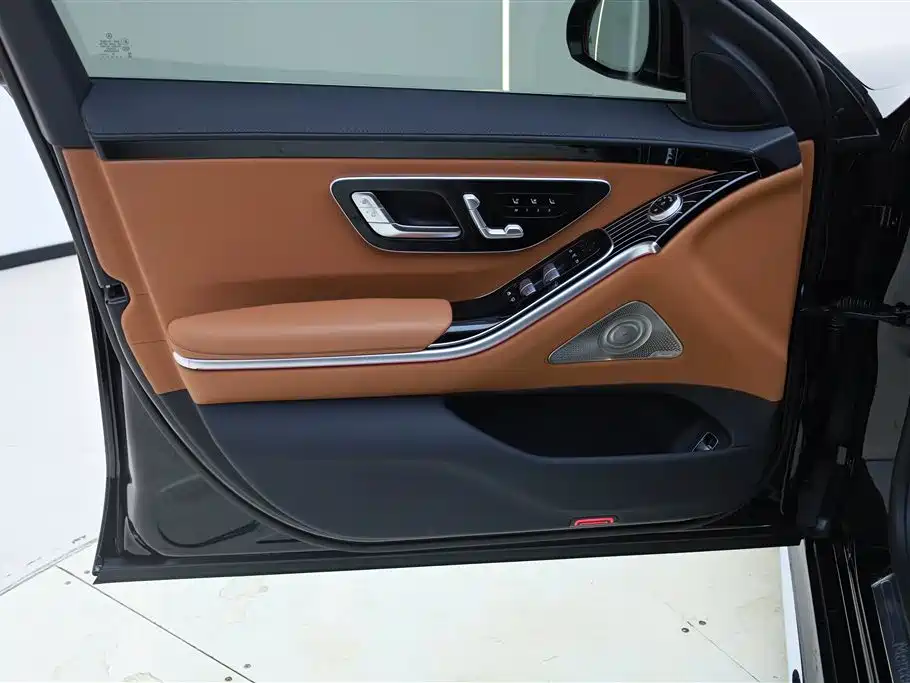 Mercedes-Benz S-Class 2023 — фото 16