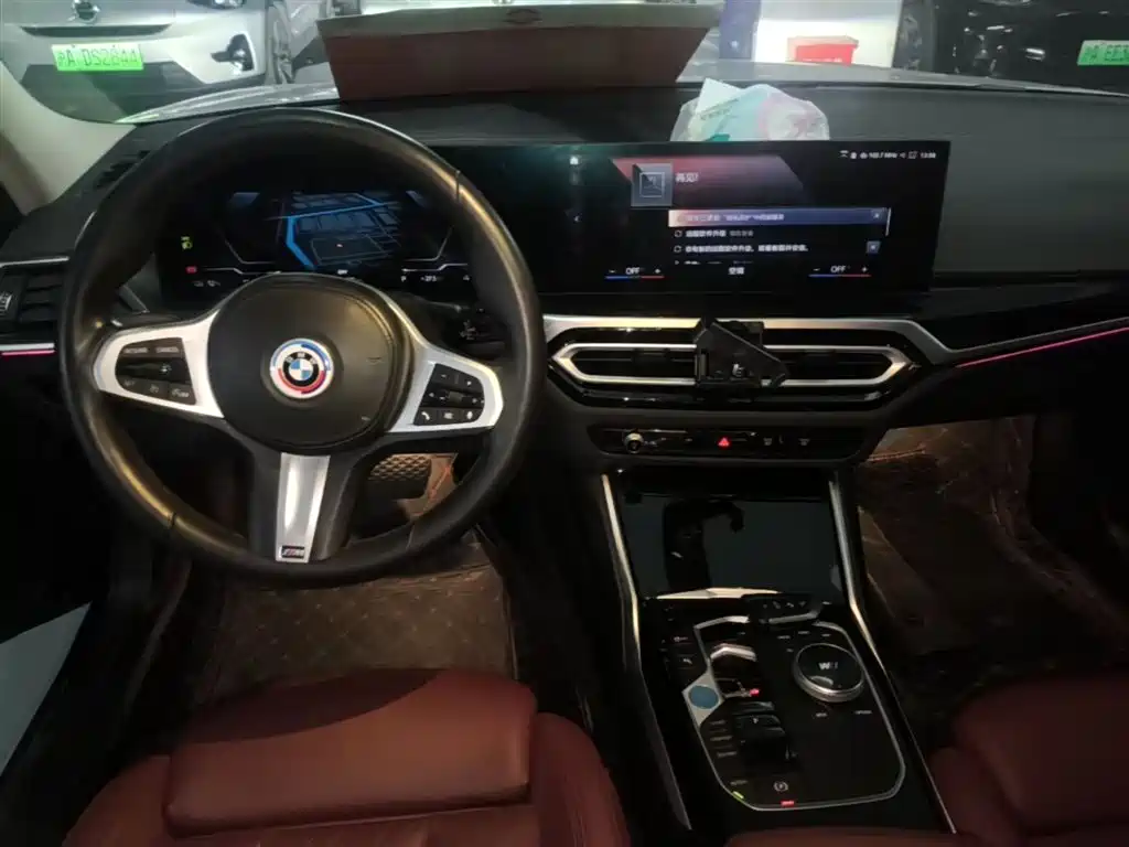 BMW i3 2023 — фото 10