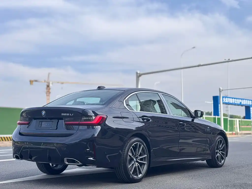 BMW 3 Series — фото 15