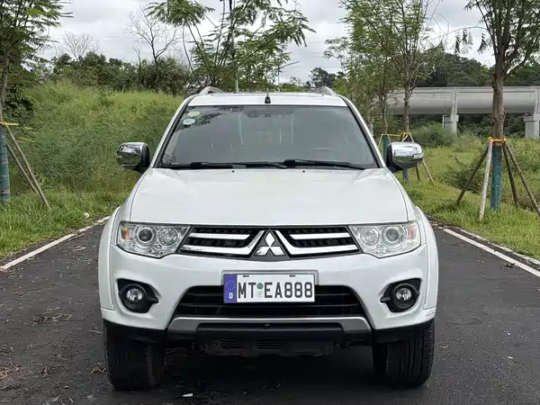 Mitsubishi Pajero Jinchang 2016