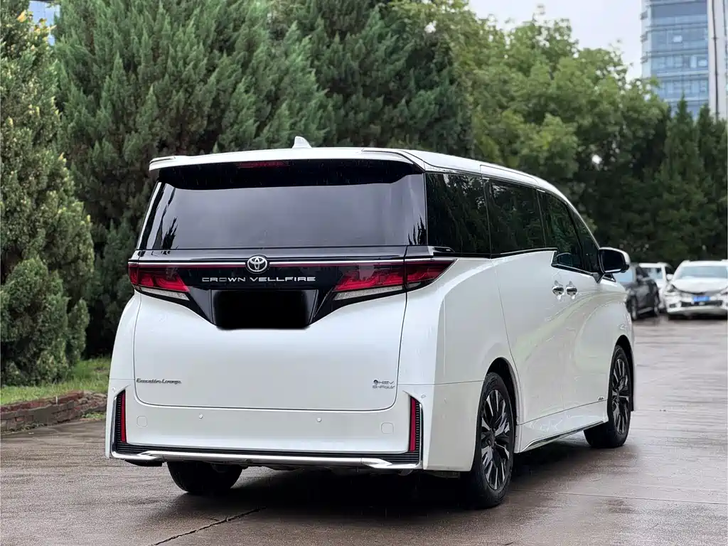 Toyota Vellfire 2025 — фото 6