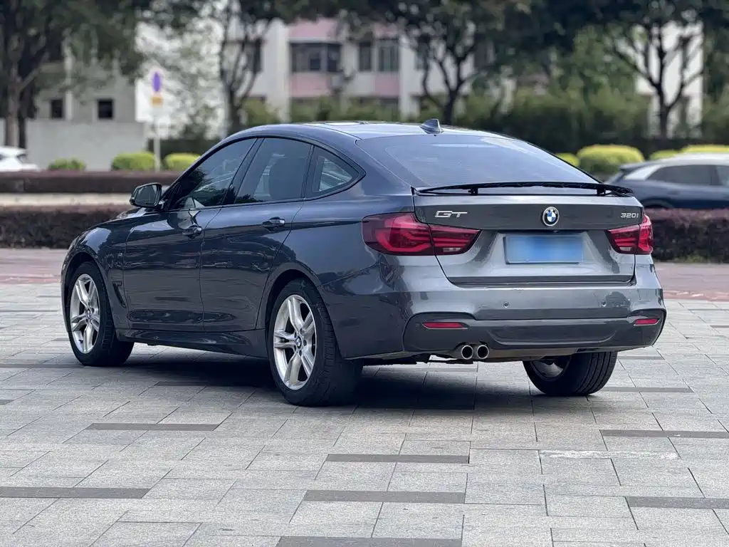 BMW 3 Series GT 2019 — фото 9