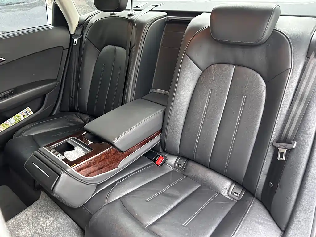 Audi A6L 2016 — фото 17