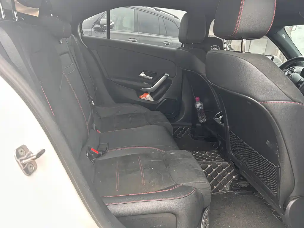 Mercedes-Benz A-Class 2023 — фото 15