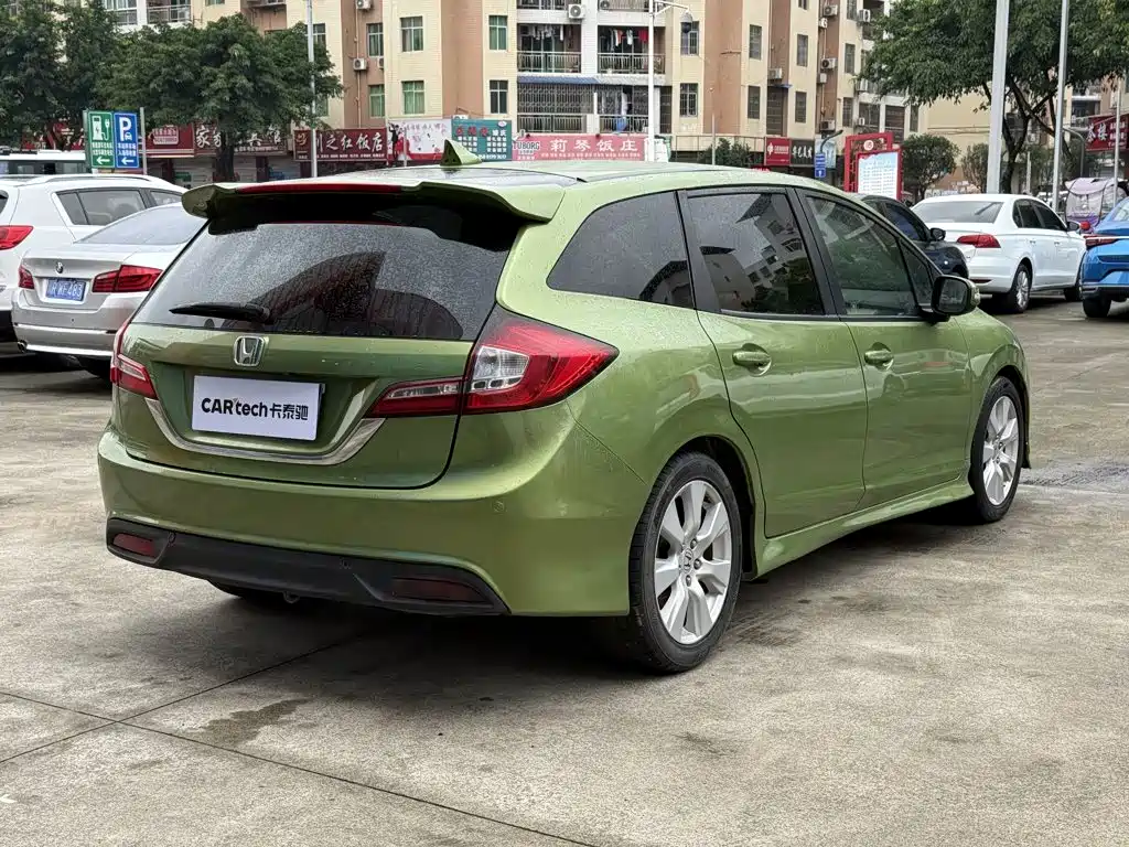 Honda Jade 2014 — фото 14
