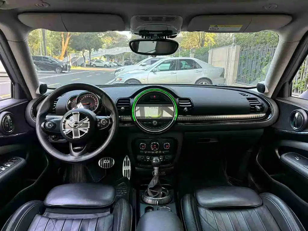 MINI Clubman 2016 — фото 8