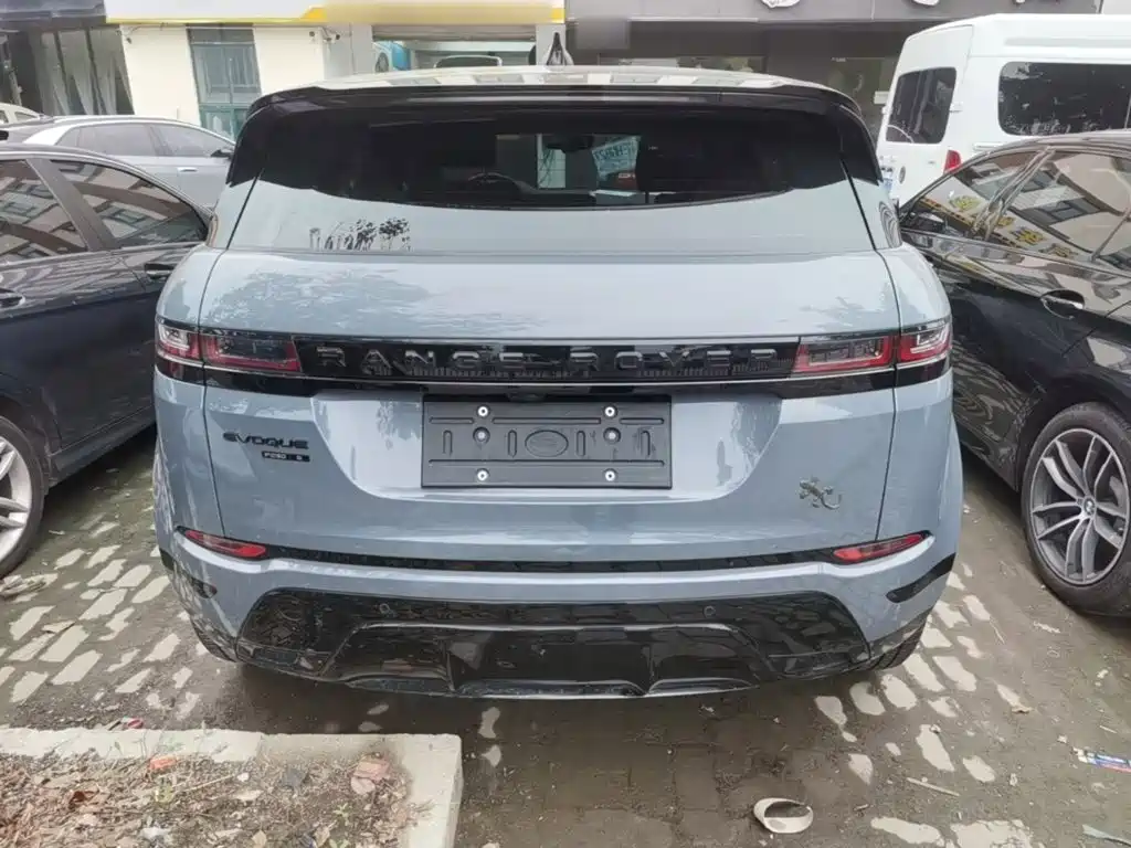 Land Rover Evoque 2021