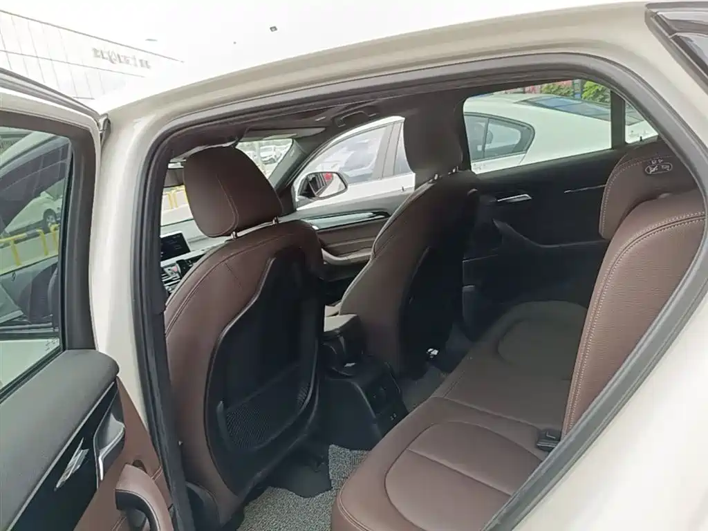 BMW X2 2020 — фото 17