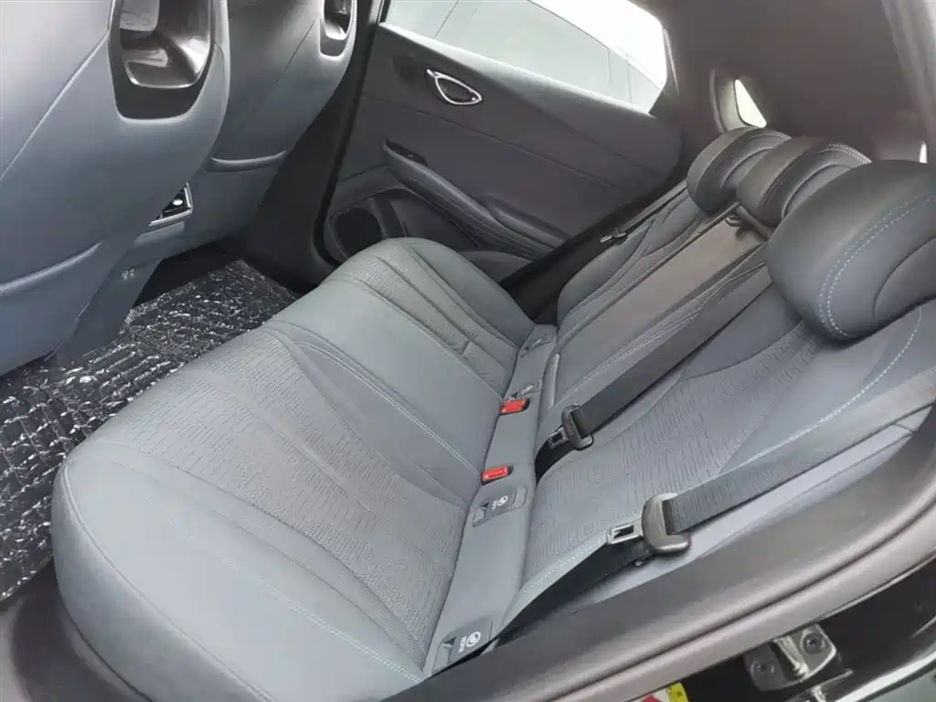 BYD Seal 06GT 2025 — фото 17