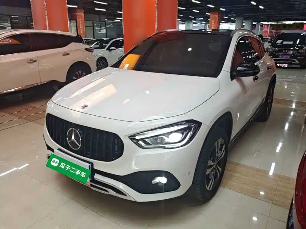 Mercedes-Benz GLA 2021 — фото 1