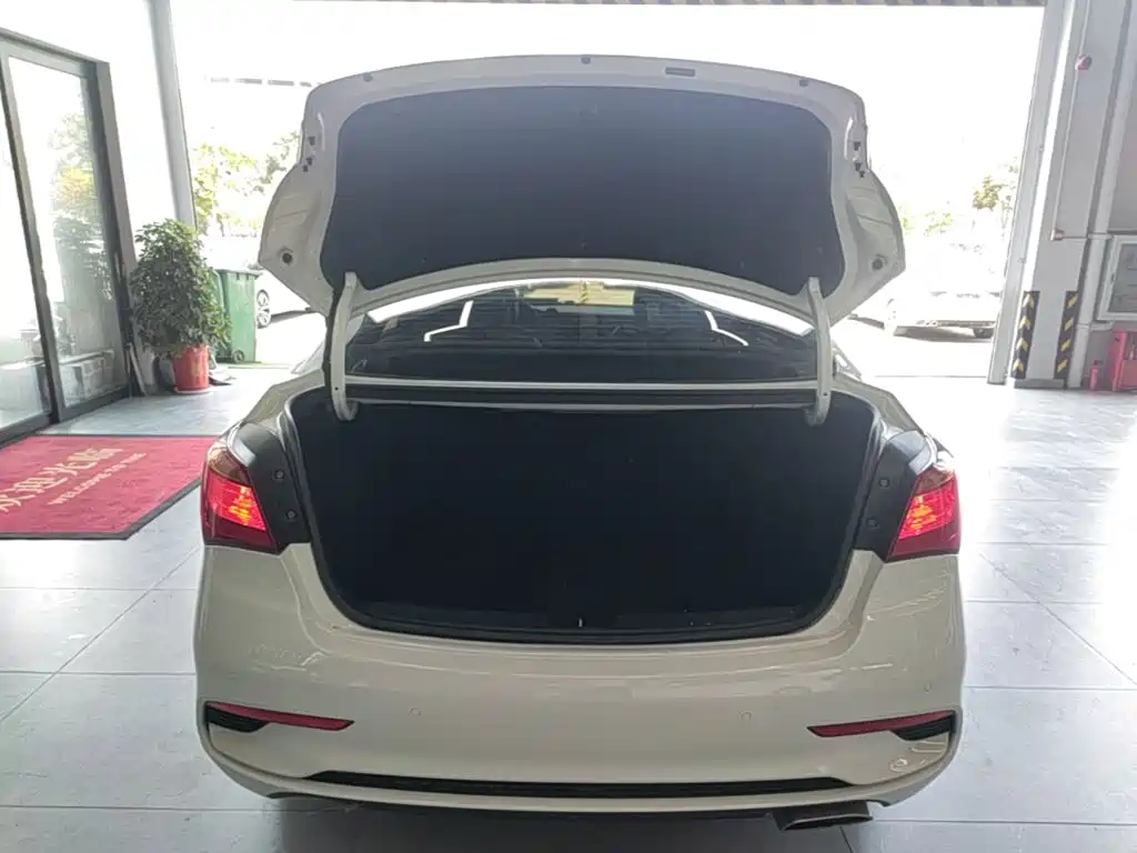 Hyundai Mistra 2020 — фото 19