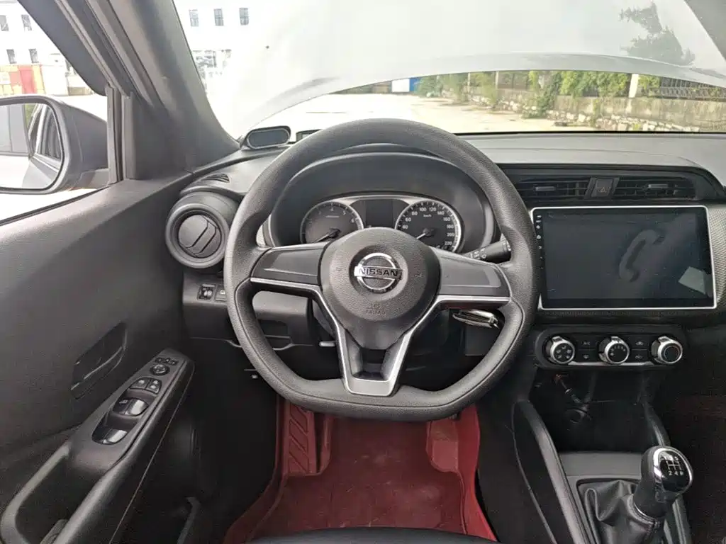 Nissan Kicks 2018 — фото 11