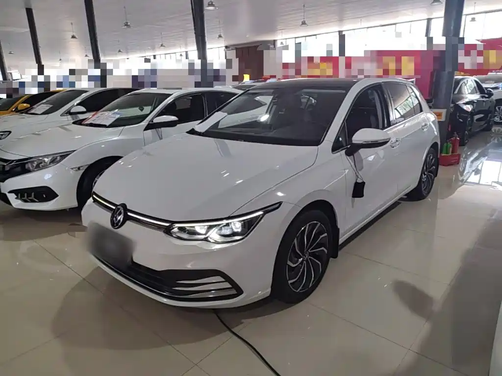 Volkswagen Golf 2022