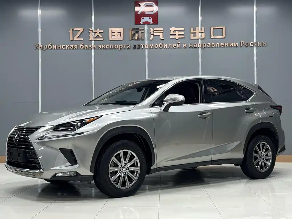 Lexus NX 2021