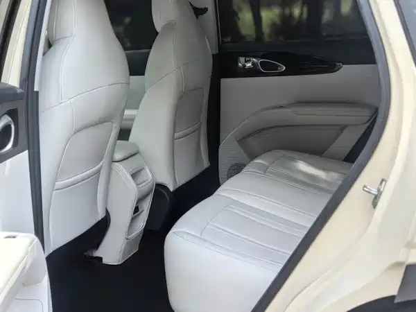 Geely Galaxy Starwish 2025