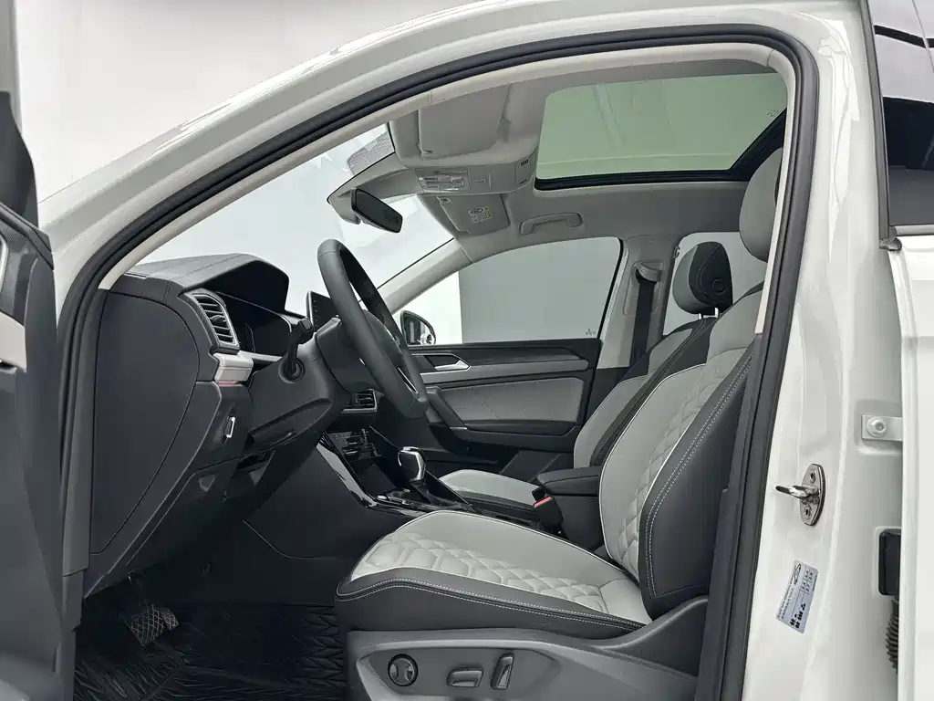 Volkswagen Tayron 2023