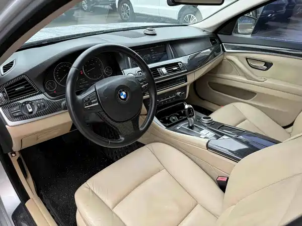 BMW 5 Series 2011