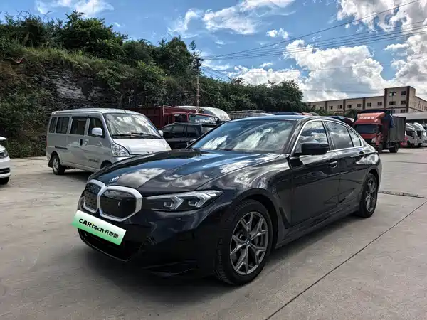 BMW i3 2024