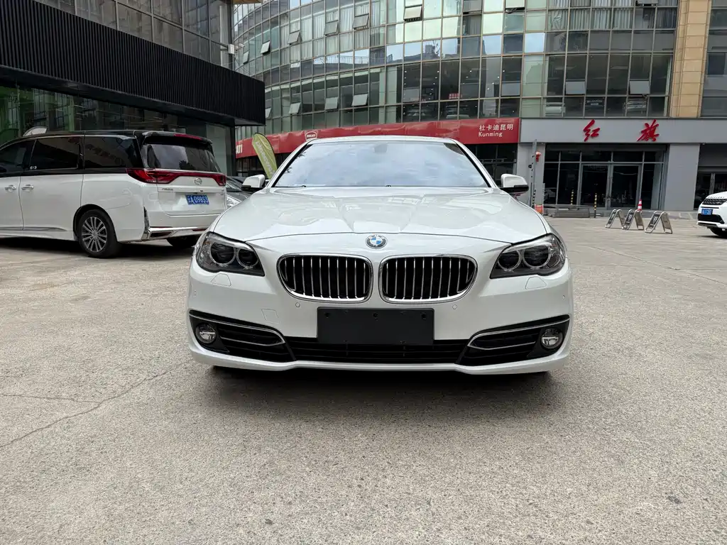 BMW 5 Series 2016