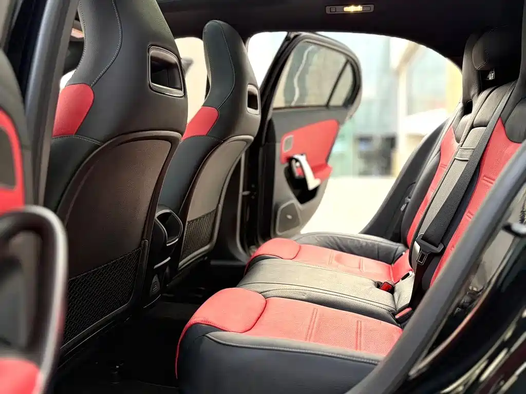 Mercedes-Benz A-Class AMG 2022 — фото 9