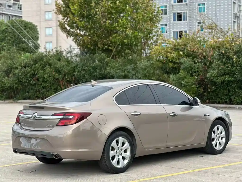 Buick Regal 2014 — фото 15