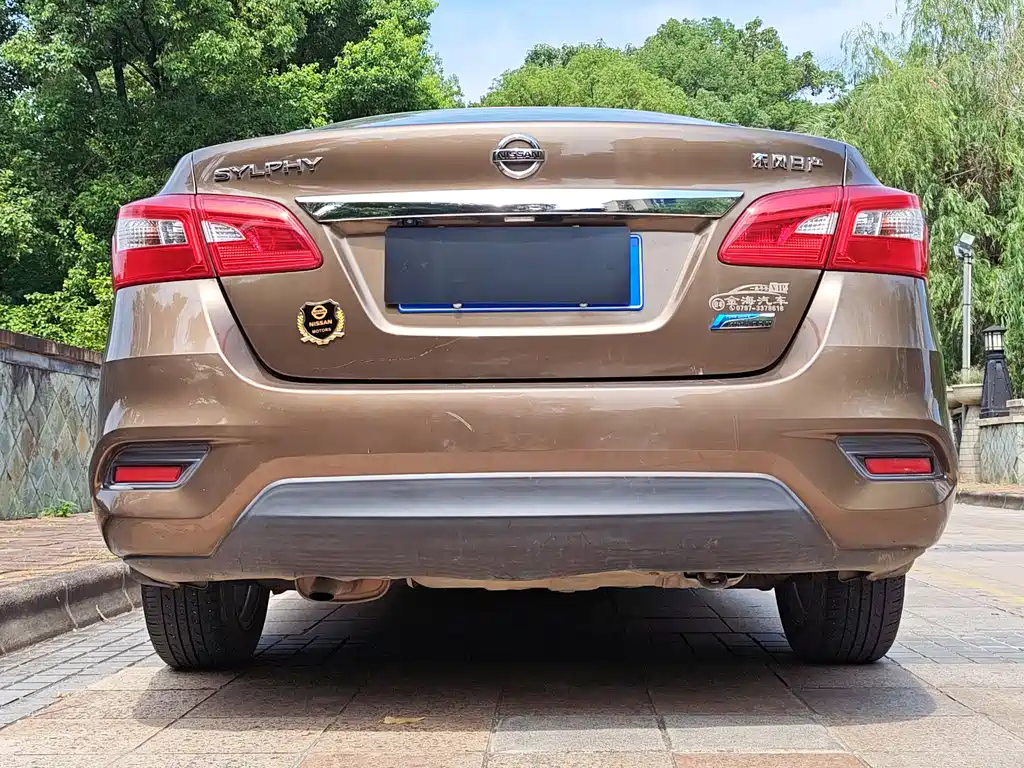 Nissan Sylphy 2018 — фото 10