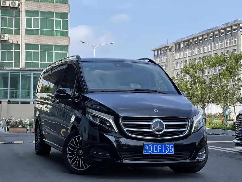 Mercedes-Benz V-Class 2018 — фото 3