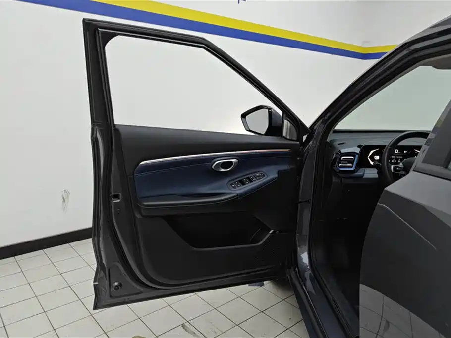 GAC Motor Trumpchi GS3 2023 — фото 7