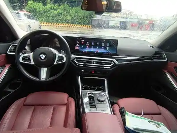 BMW 3 Series 2023