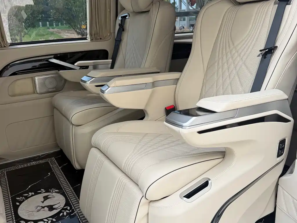 Mercedes-Benz Vito 2019 — фото 11