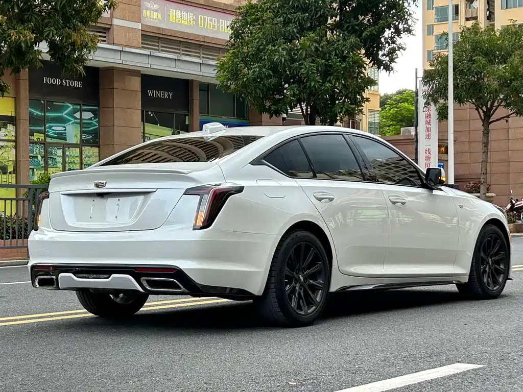 Cadillac CT5 2024 — фото 4