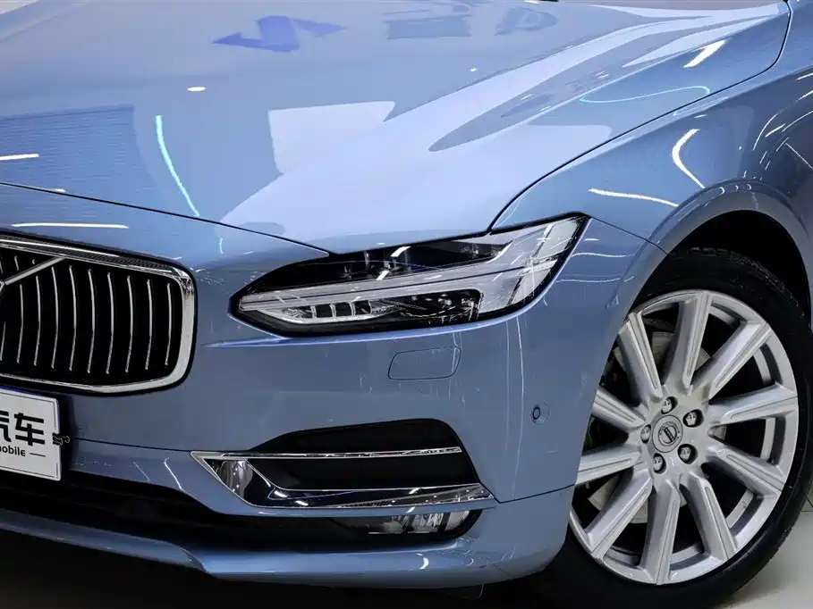 Volvo S90 2019 — фото 9