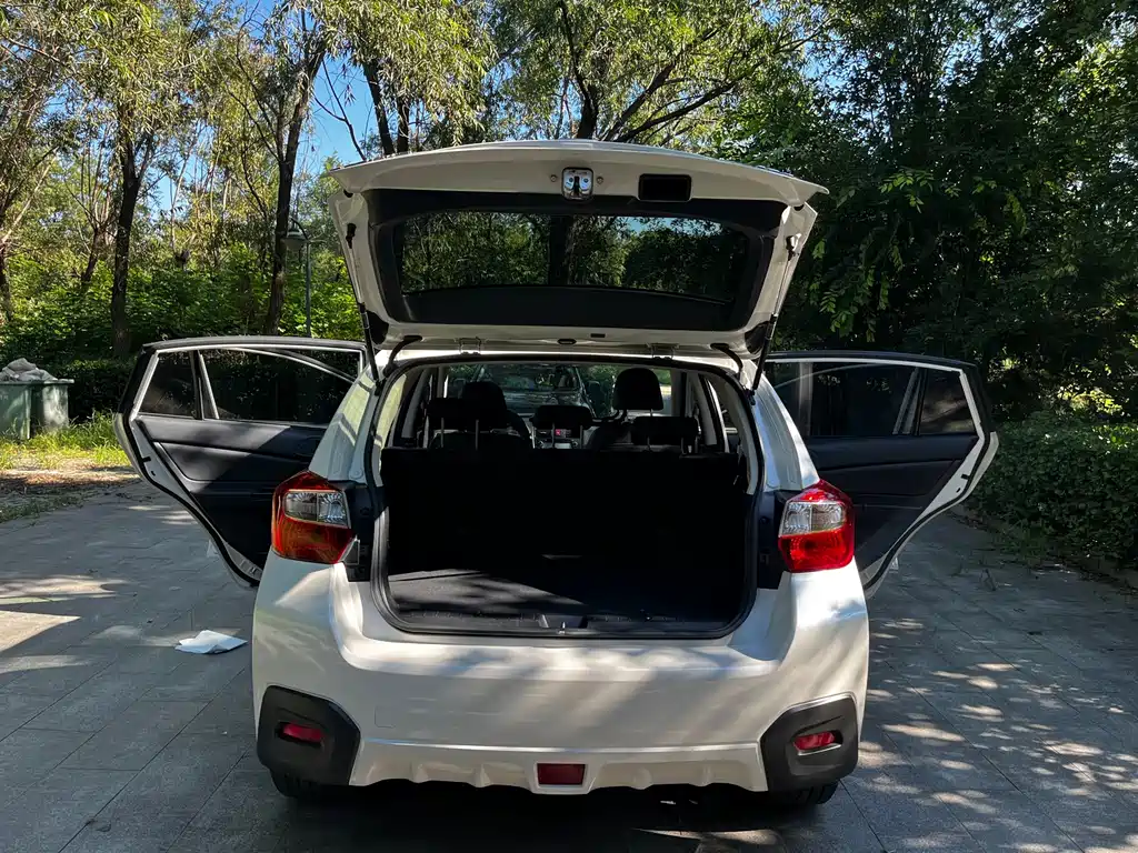 Subaru XV 2015 — фото 14