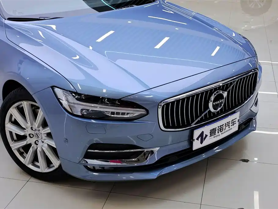 Volvo S90 2019 — фото 10