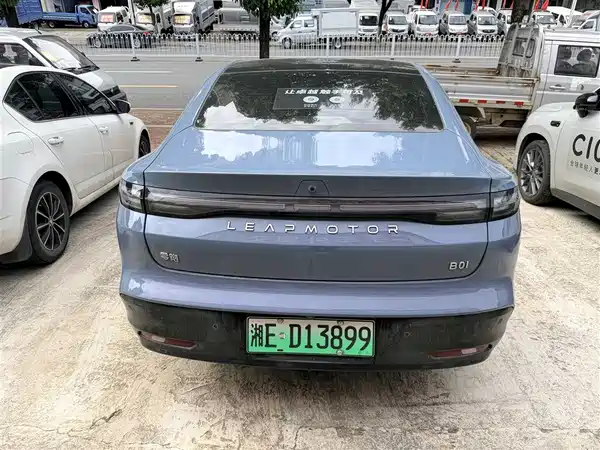 Leapmotor B01 2025