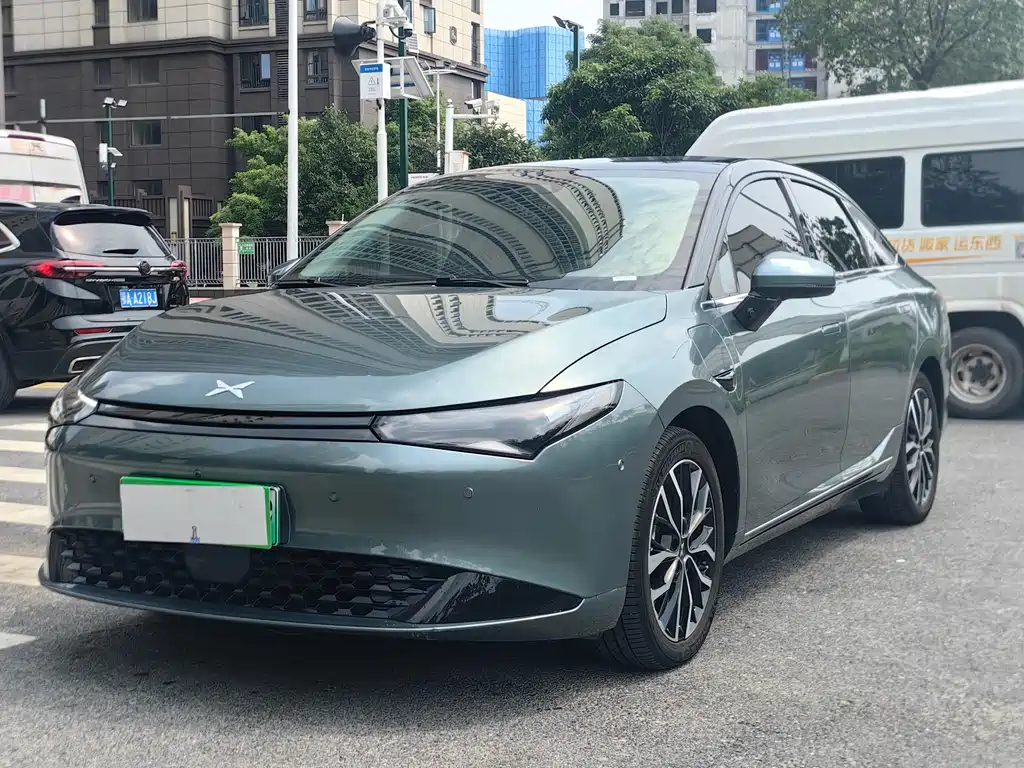 XPeng P5 2023
