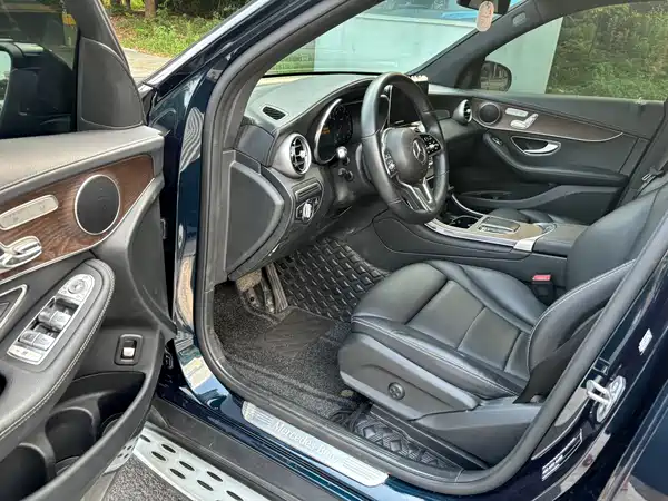 Mercedes-Benz GLC 2022